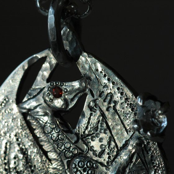 Schmuckanhänger Dragena