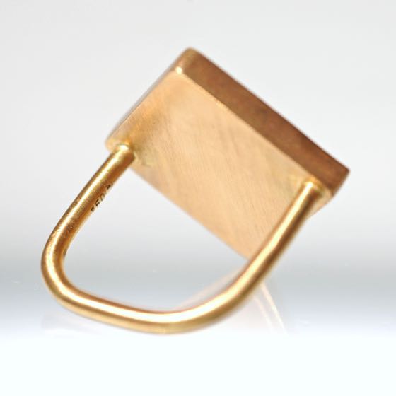 Ring Square-Chess-Three