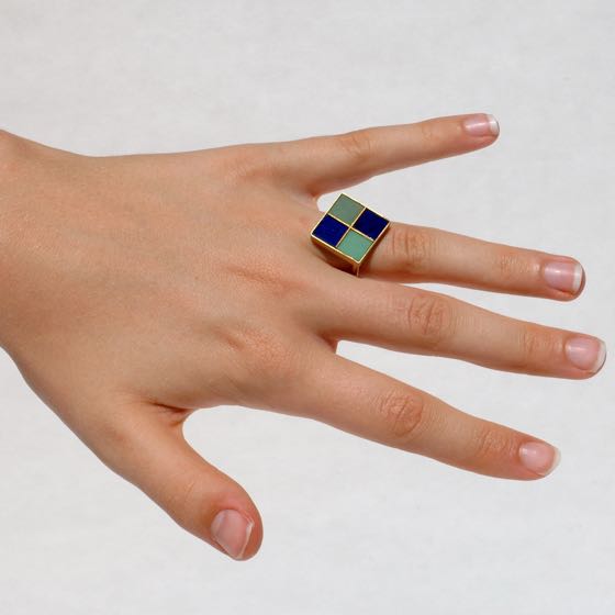 Ring Square-Chess-Three